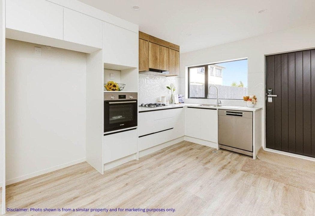 15 Macculough Avenue, Papatoetoe