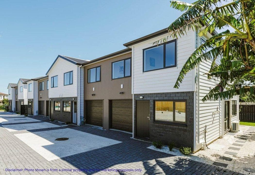 15 Macculough Avenue, Papatoetoe
