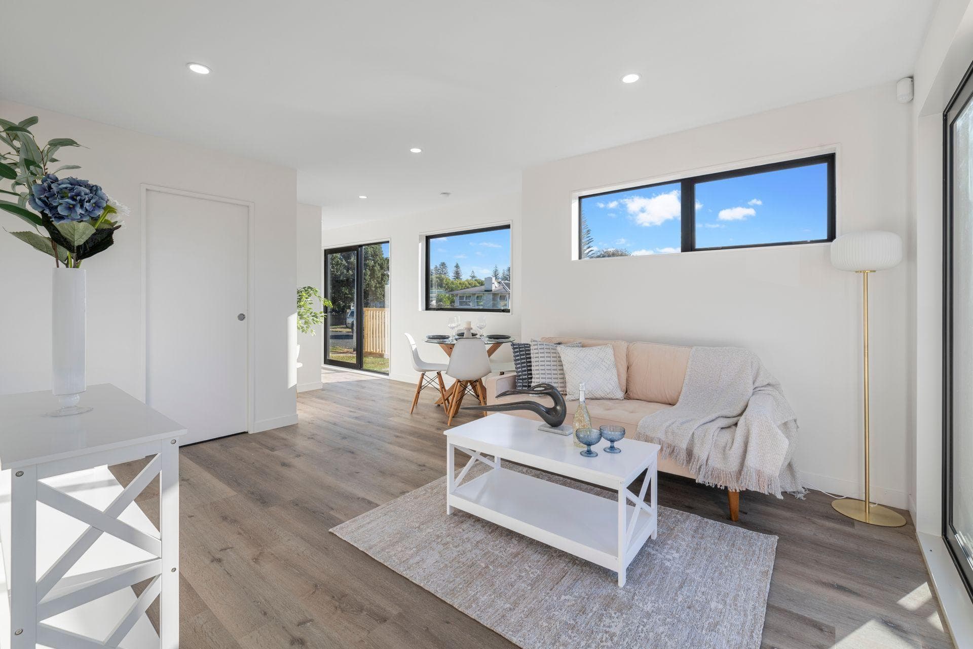 1 Ainsdale Place, Manurewa. Photo 3 of 12.