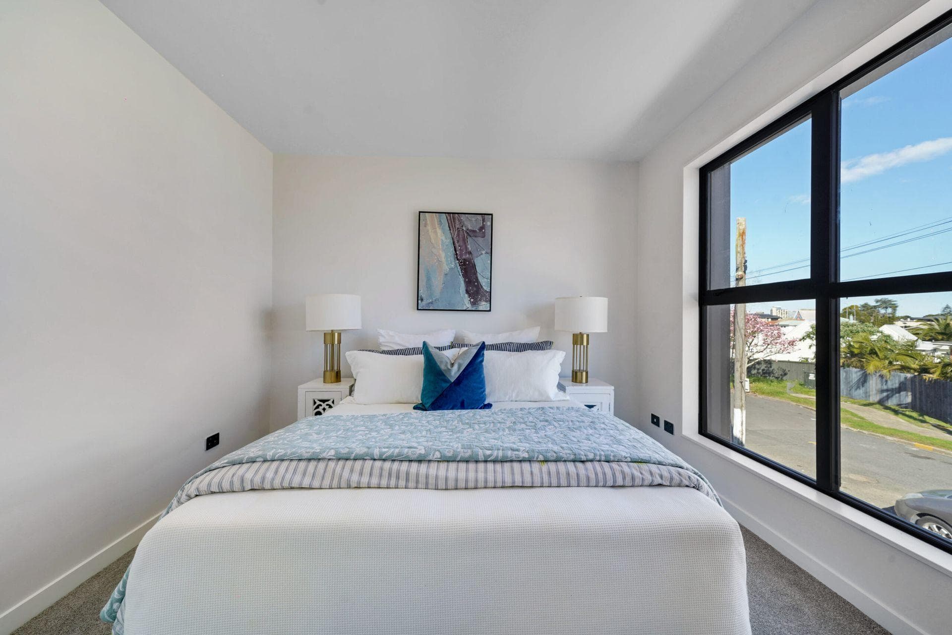 6 & 8 Wilmshurst Avenue, Papatoetoe. Photo 8 of 15.