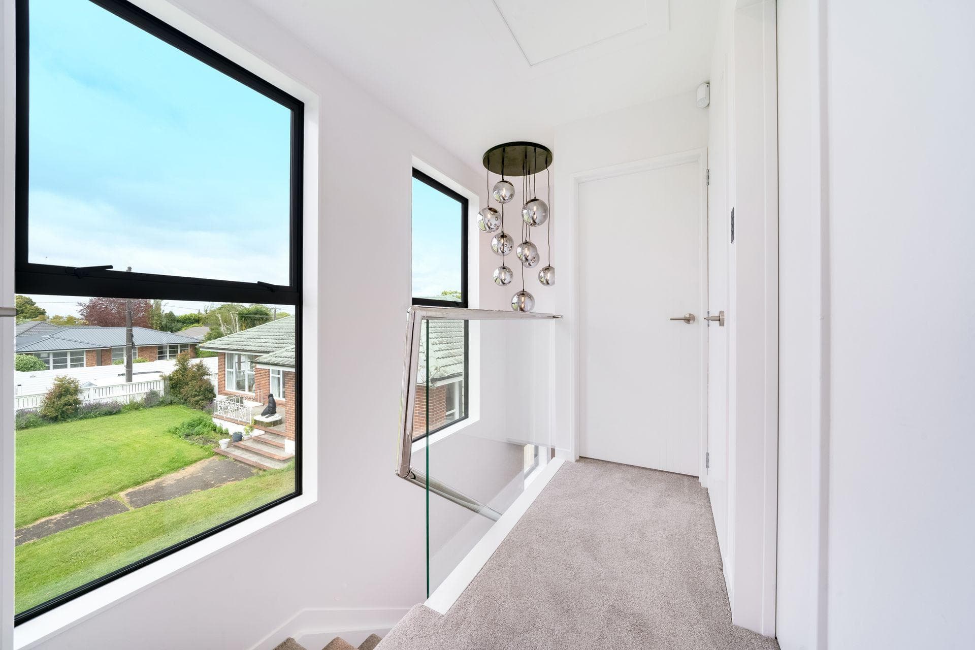 60 Yeovil Road, Te Atatu Peninsula. Photo 8 of 12.