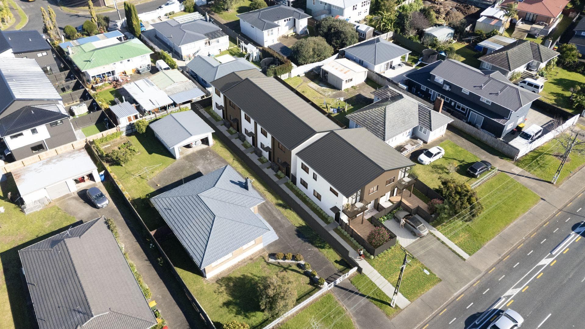 114 Coronation Road, Mangere Bridge. Photo 13 of 14.
